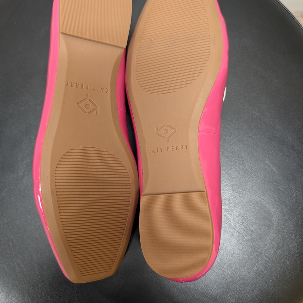 New! Katy Perry Collections Evie Pink Flats with Daisy - Picture 6 of 6